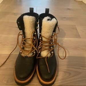 Marc Fisher lace up boots size 9 worn 1x new condition.